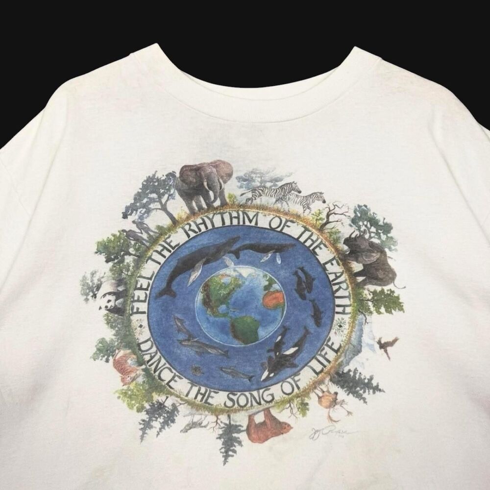 American-vintage Men's White and Cream T-shirt